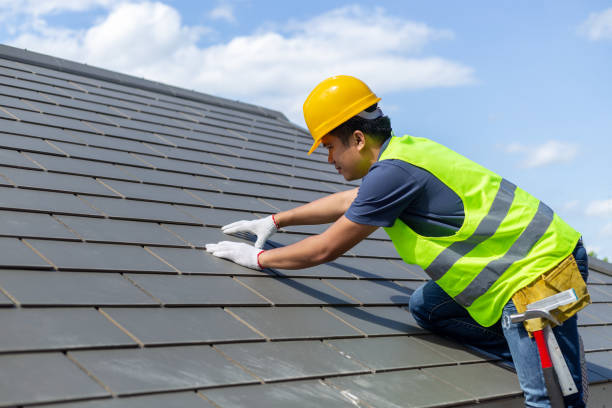 Best Commercial Roofing Services  in Christopher, IL